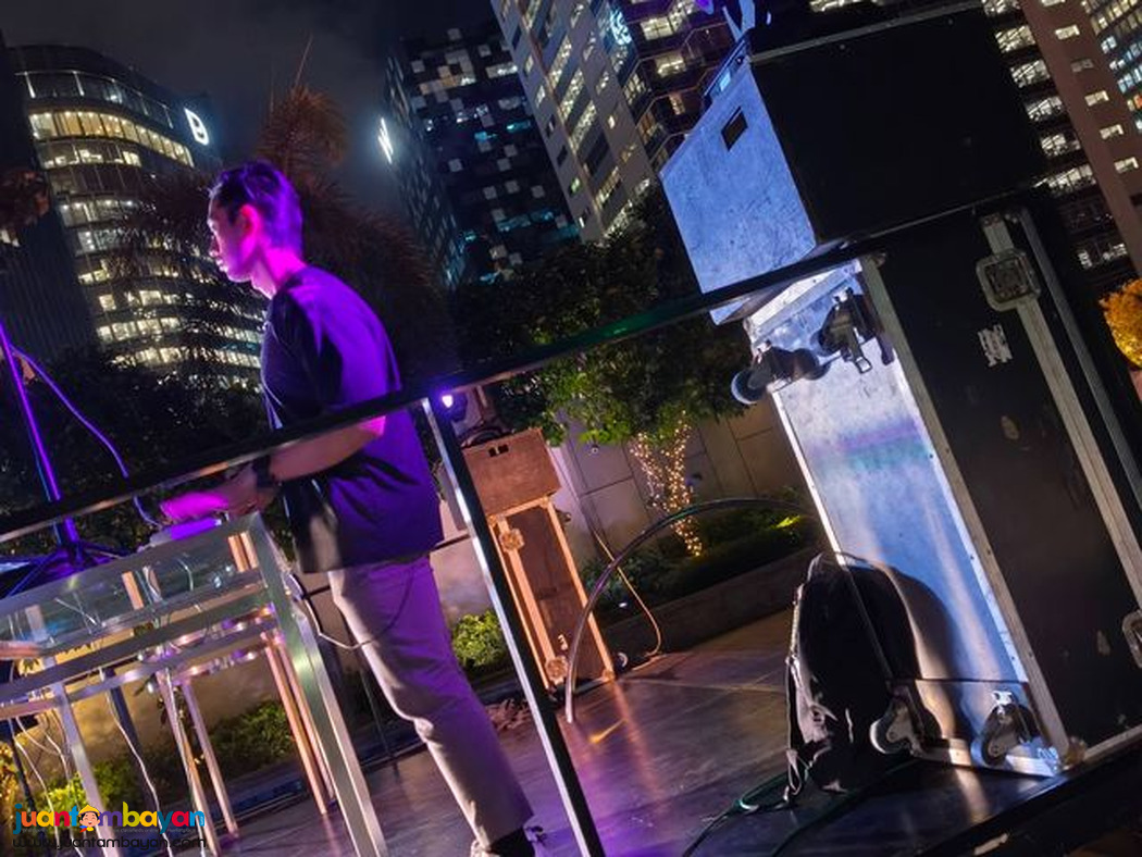 Combining Sounds and Lighting Display Effects for Rental