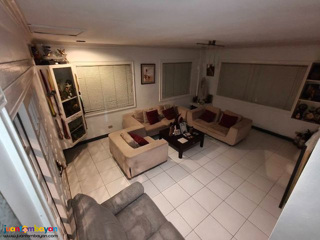 FOR SALE HOUSE AND LOT