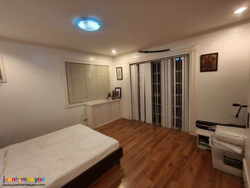 FOR SALE HOUSE AND LOT