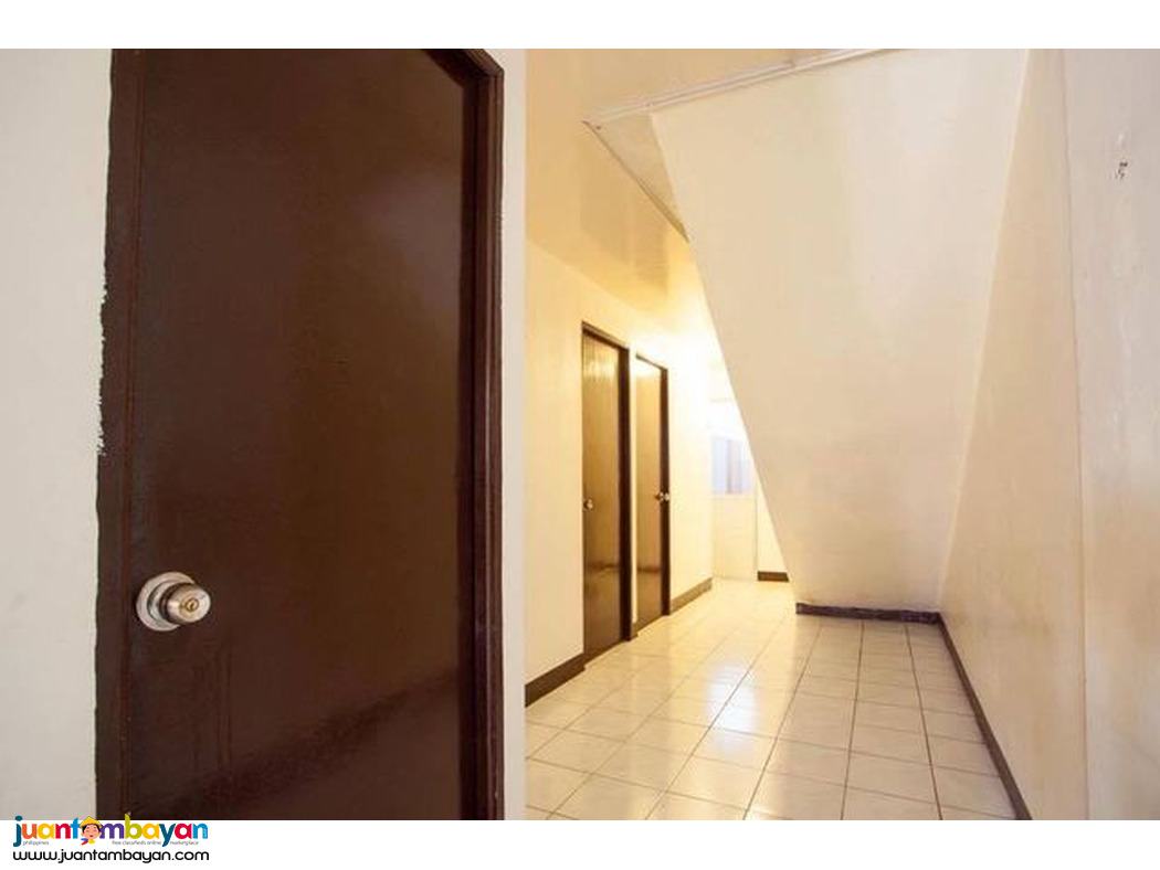 FOR SALE LOT APARTMENT LAS PIÑAS