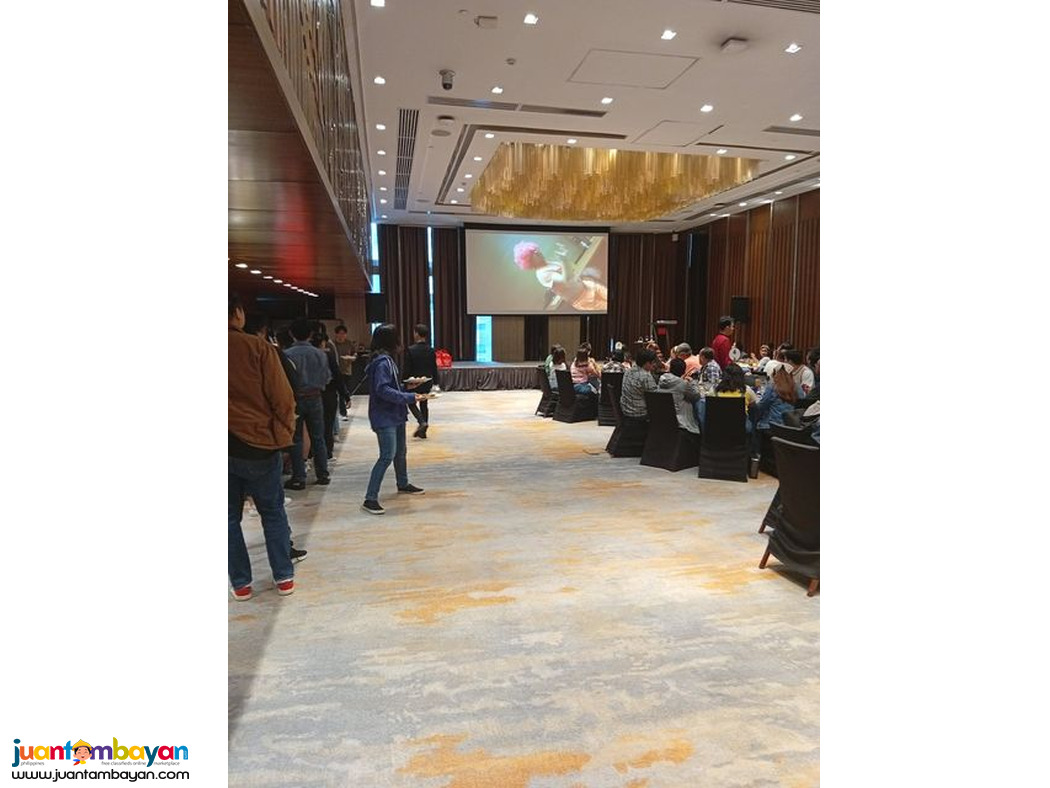 LCD and LASER Projector Highbrihtness for rental Events