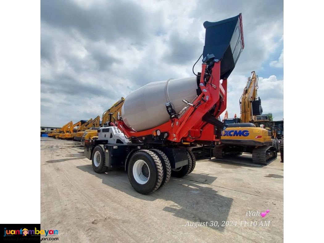 Powerquip H30 self feeding mixer 5cbm