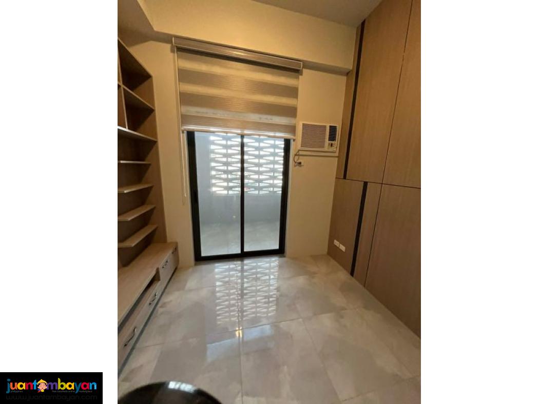 Quezon City condo near Munoz, Landers and S&R Congressional