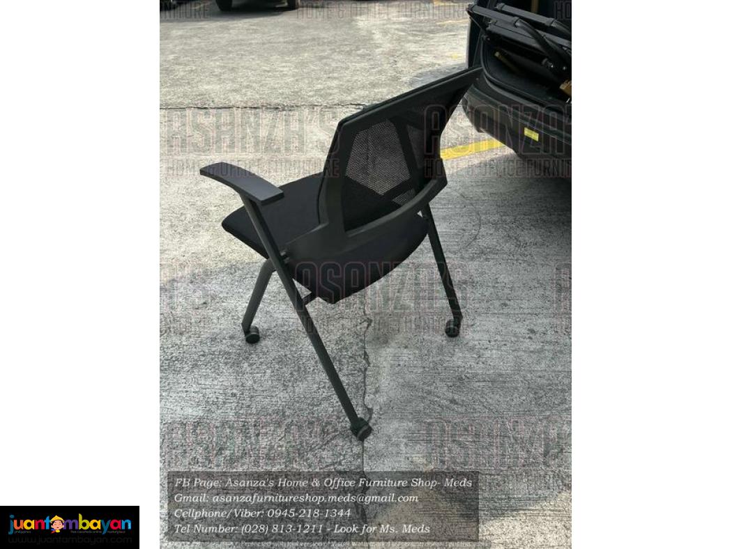 FOLDING CHAIR WITH ARMREST & WHEELS 