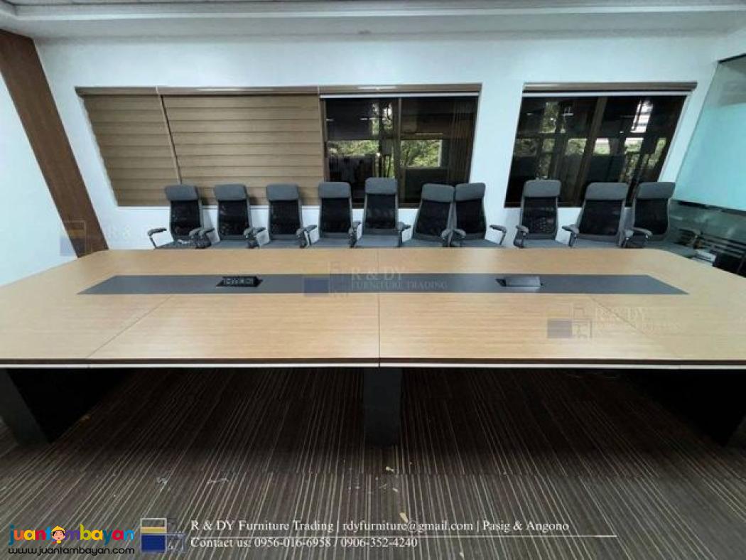 Conference / Meeting table