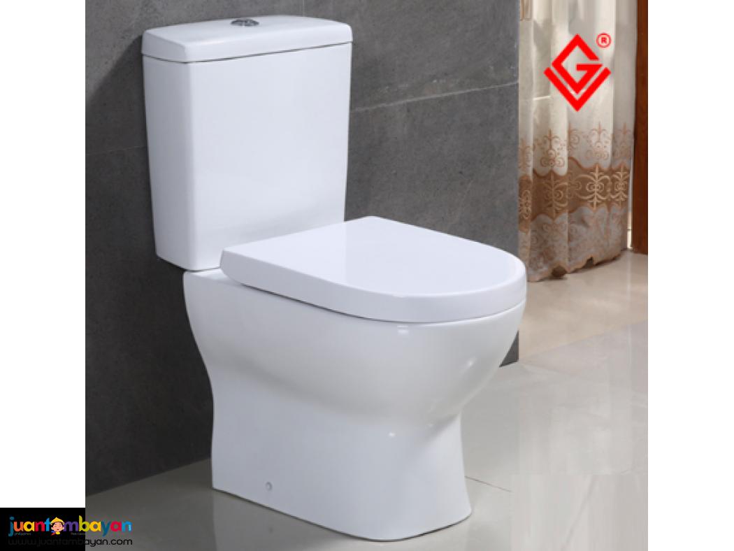 wATER CLOSET