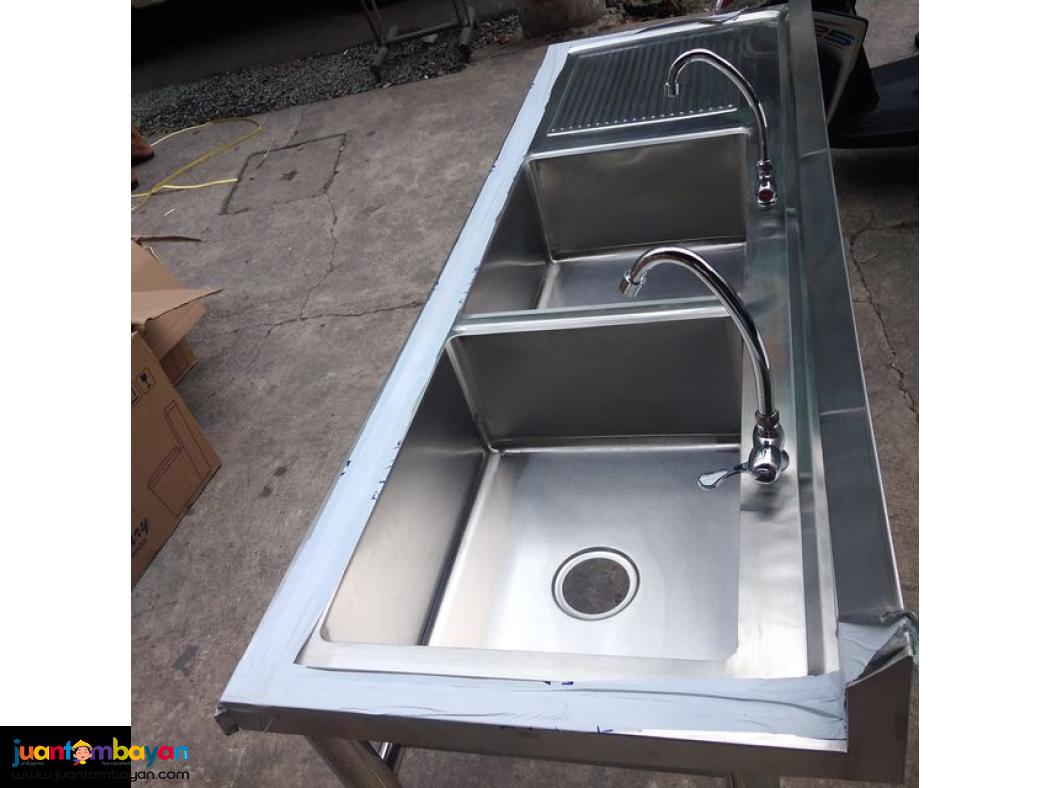 KITCHEN SINK WITH STAND