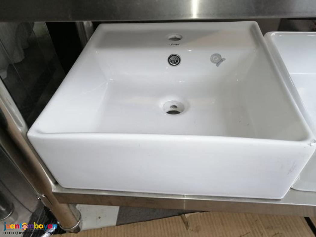 LAVATORY BASIN