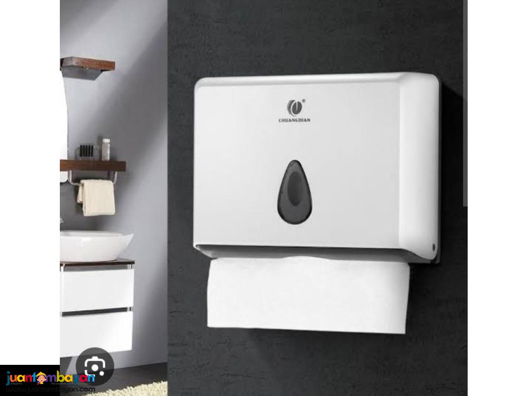 TOWEL DISPENSER