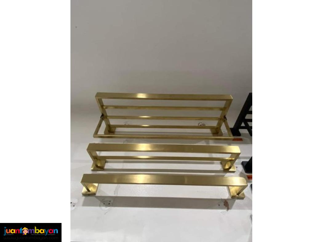 TOWEL HOLDER