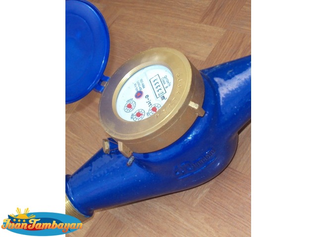 1 1/2 E-JET WATER METER 1 1/2 E-JET WATER METER