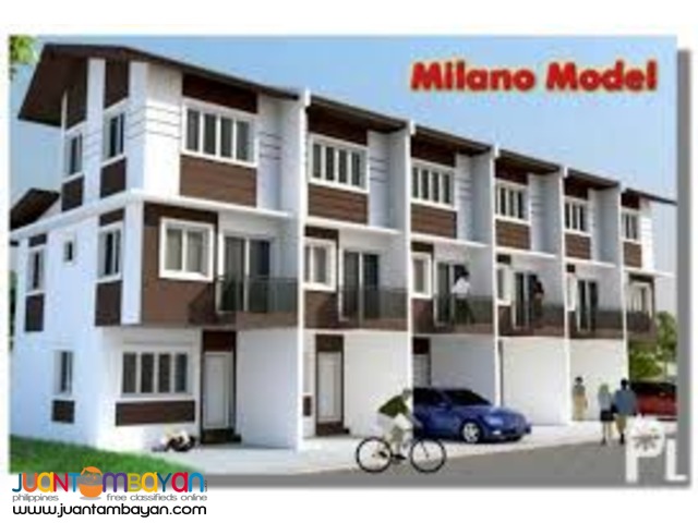 Milano Townhouse Model at La Terraza Villas by Charles Builders 