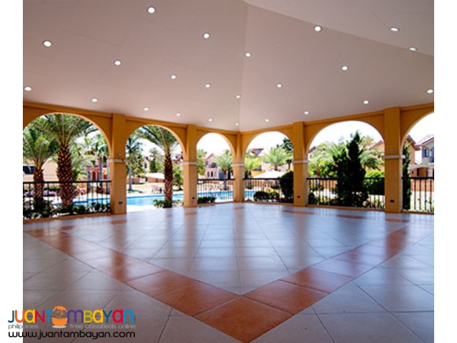 Crown Asia Valenza Sta Rosa Laguna House and Lot Murano Model 4BR