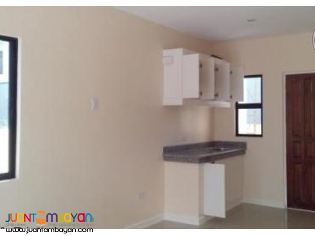BIG House in Paranaque Single Attached 131sqm - MILLBRAE 