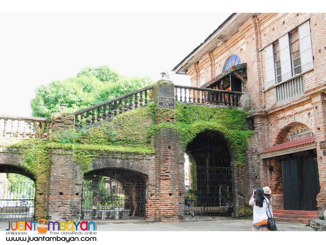 Vigan Tour with 2 Wholeday Ilocos Tour