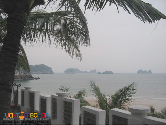 Vietnam Tour Hanoi -  Luxury Imperial Cruise and Catba Island