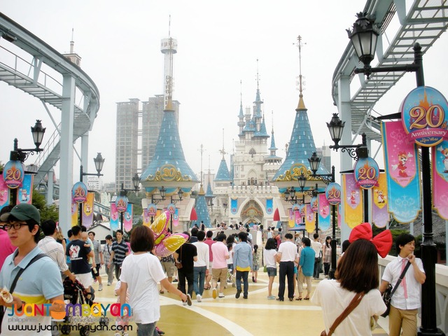 South Korea Tourist Spots, Lotte World Theme Park